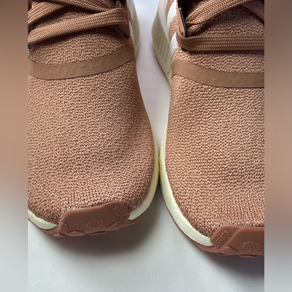 Adidas Womans NMD R1 Originals Color Pearl Pink Clay NWT IG8336 - Picture 2 of 7